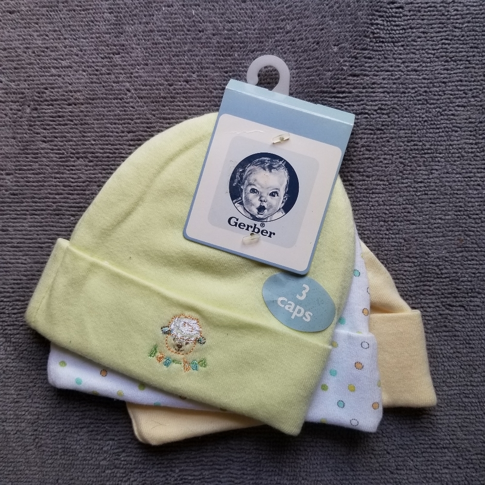 SOLD ⏰NWT! Gerber 3 Pack Unisex Caps